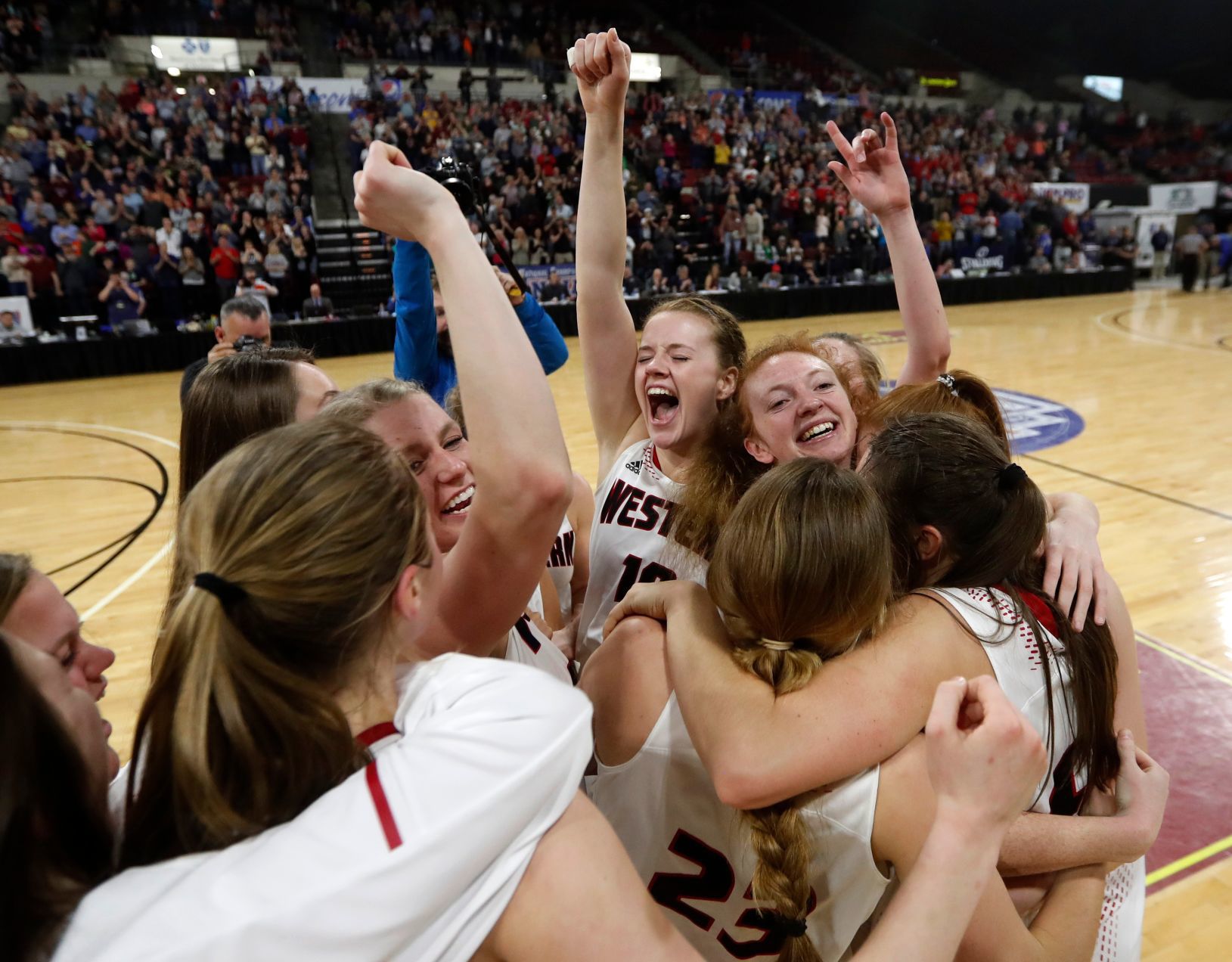 Montana Western takes on Oklahoma City in NAIA Championship